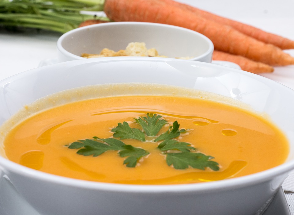 https://pixabay.com/en/carrots-soup-fresh-soup-food-soup-2157199/