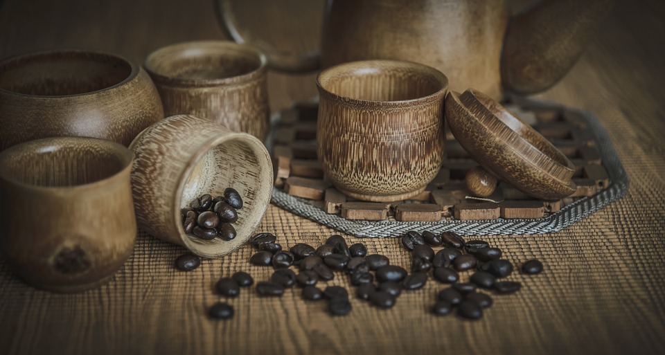 https://pixabay.com/en/coffee-beans-photo-background-1587597/