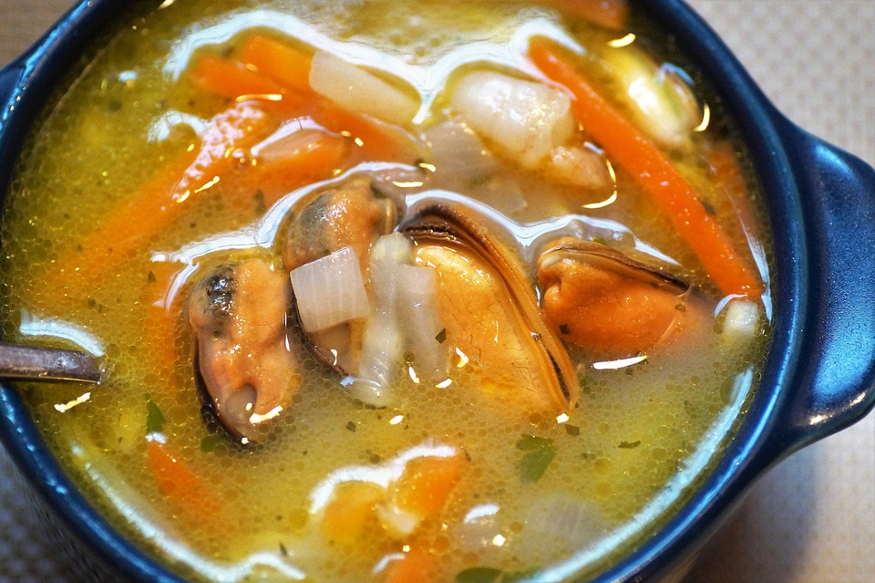 https://pixabay.com/en/fish-soup-soup-from-seafood-3054627/